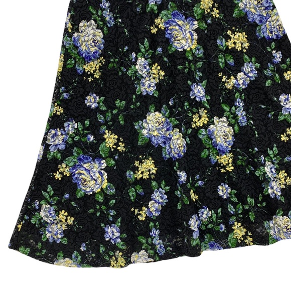 Vintage Black Floral Stretch Lace Midi Length Skirt by Tailor B.Moss USA - Picture 3 of 16